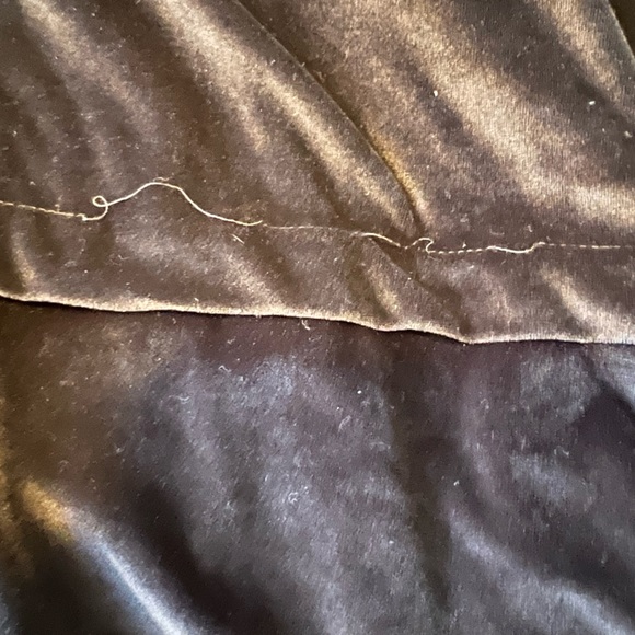 Women’s Roaman’s Velour Zip Up Sweatshirt Black - Picture 5 of 6